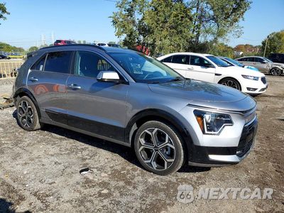 Czwarte zdjęcie samochodu z boku: 2023 KIA NIRO EX VIN:KNDCR3LE2P5111318 - miniatura