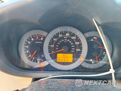 Zdjęcie 9 z 12 samochodu: 2010 TOYOTA RAV4 BASE VIN:JTMBK4DV7AD015850 - miniatura