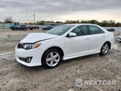2014 TOYOTA CAMRY SE 4T1BF1FK0EU849031 - główne zdjęcie licytacji z USA - miniatura