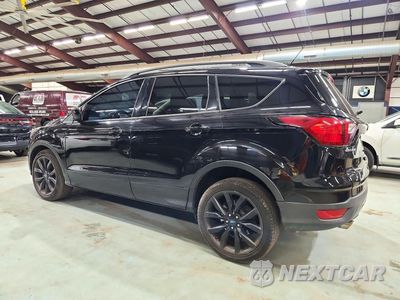 Drugie zdjęcie samochodu z przodu: 2019 FORD ESCAPE SE VIN:1FMCU9GD1KUB30469 - miniatura