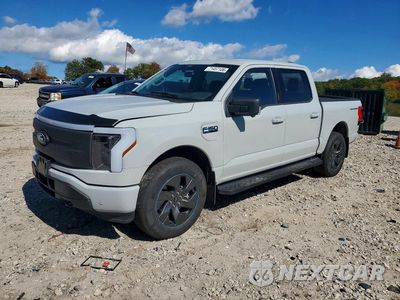 2024 FORD F150 LIGHTNING XLT 1FT6W3L75RWG02518 - główne zdjęcie licytacji z USA - miniatura