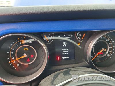 Zdjęcie 9 z 12 samochodu: 2018 JEEP WRANGLER UNLIMITED SPORT VIN:1C4HJXDN8JW283695 - miniatura