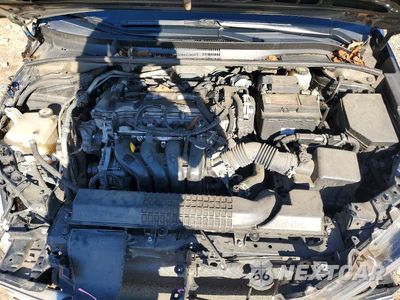 Zdjęcie 11 z 13 samochodu: 2022 TOYOTA COROLLA LE VIN:JTDEPMAE3NJ209561 - miniatura