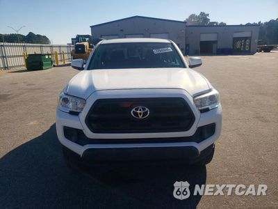Piąte zdjęcie samochodu w środku: 2017 TOYOTA TACOMA SR V6 VIN:3TMCZ5AN7HM086636 - miniatura