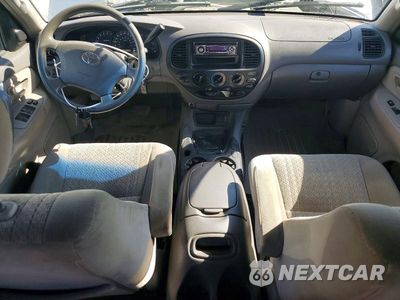 Zdjęcie 8 z 12 samochodu: 2006 TOYOTA TUNDRA DOUBLE CAB SR5 VIN:5TBDT44126S511274 - miniatura