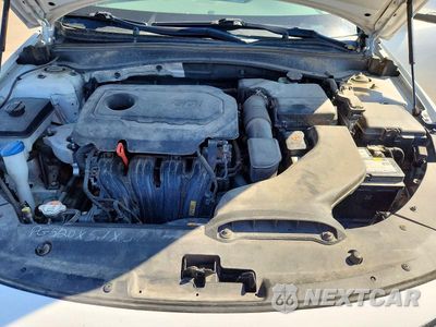 Zdjęcie 11 z 12 samochodu: 2016 KIA OPTIMA EX VIN:5XXGU4L31GG043366 - miniatura