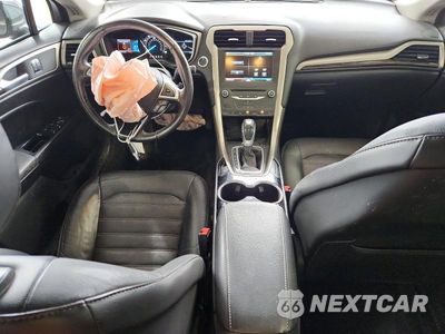 Zdjęcie 8 z 13 samochodu: 2015 FORD FUSION SE VIN:3FA6P0T9XFR259173 - miniatura