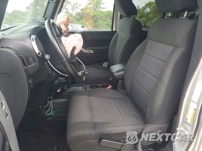 Zdjęcie 7 z 13 samochodu: 2012 JEEP WRANGLER UNLIMITED RUBICON VIN:1C4BJWFGXCL143022 - miniatura