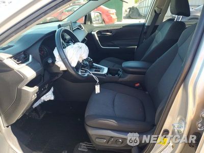 Zdjęcie 7 z 13 samochodu: 2020 TOYOTA RAV4 XLE VIN:JTMP1RFV8LJ027996 - miniatura