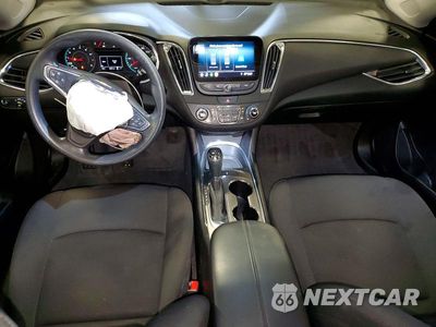 Zdjęcie 8 z 12 samochodu: 2019 CHEVROLET MALIBU LT VIN:1G1ZD5ST9KF155283 - miniatura