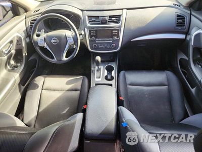 Zdjęcie 8 z 13 samochodu: 2017 NISSAN ALTIMA 2.5 SR VIN:1N4AL3AP8HC116202 - miniatura