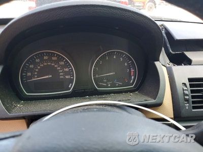 Zdjęcie 9 z 12 samochodu: 2008 BMW X3 3.0SI VIN:WBXPC93438WJ02400 - miniatura