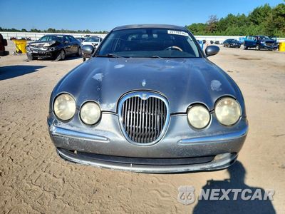 Piąte zdjęcie samochodu w środku: 2004 JAGUAR S-TYPE 4.2 VIN:SAJEA01U24HN02599 - miniatura