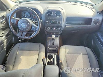 Zdjęcie 8 z 13 samochodu: 2016 JEEP PATRIOT LATITUDE VIN:1C4NJRFB2GD581164 - miniatura