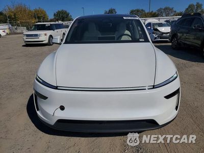 Piąte zdjęcie samochodu w środku: 2026 TESLA MODEL Y VIN:7SAYGDEE2TF532143 - miniatura