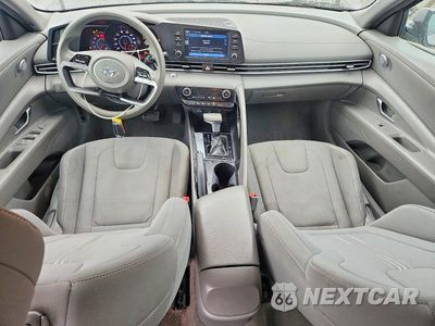 Zdjęcie 8 z 12 samochodu: 2021 HYUNDAI ELANTRA SEL VIN:KMHLM4AG3MU176328 - miniatura