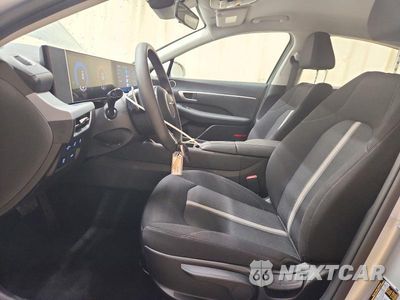 Zdjęcie 7 z 12 samochodu: 2026 HYUNDAI SONATA HYBRID BLUE VIN:KMHL24JJ5TA171195 - miniatura