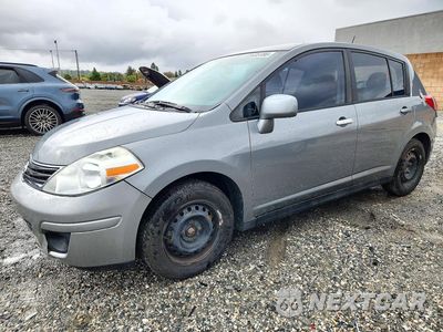 2012 NISSAN VERSA 1.8 S 3N1BC1CPXCK282095 - główne zdjęcie licytacji z USA - miniatura