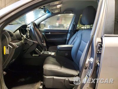Zdjęcie 7 z 13 samochodu: 2013 KIA SORENTO LX VIN:5XYKTCA60DG394152 - miniatura