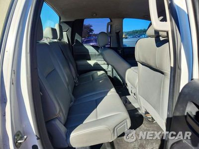 Zdjęcie 10 z 12 samochodu: 2010 TOYOTA TUNDRA DOUBLE CAB SR5 VIN:5TFTM5F10AX001091 - miniatura
