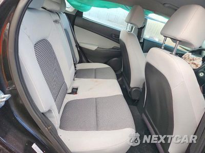 Zdjęcie 10 z 13 samochodu: 2022 HYUNDAI KONA SE VIN:KM8K22AB3NU779873 - miniatura