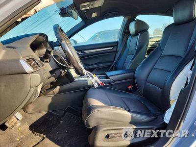 Zdjęcie 7 z 12 samochodu: 2022 HONDA ACCORD HYBRID SPORT VIN:1HGCV3F24NA027326 - miniatura