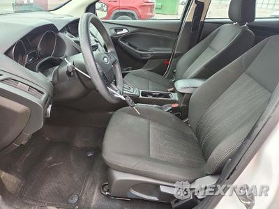 Zdjęcie 7 z 12 samochodu: 2016 FORD FOCUS SE VIN:1FADP3F22GL364880 - miniatura