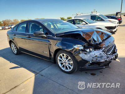 Czwarte zdjęcie samochodu z boku: 2017 FORD FUSION SE HYBRID VIN:3FA6P0LU3HR408871 - miniatura