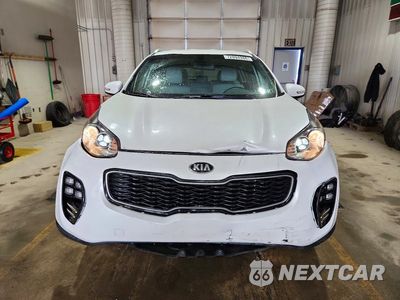 Piąte zdjęcie samochodu w środku: 2018 KIA SPORTAGE EX VIN:KNDPNCAC6J7442946 - miniatura