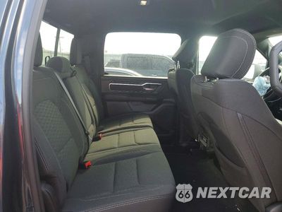 Zdjęcie 10 z 13 samochodu: 2025 RAM 1500 BIG HORN/LONE STAR VIN:1C6RRFFG0SN205299 - miniatura