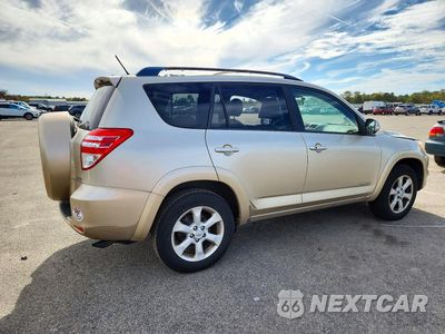Trzecie zdjęcie samochodu z tyłu: 2011 TOYOTA RAV4 LIMITED VIN:JTMDF4DV9BD042952 - miniatura