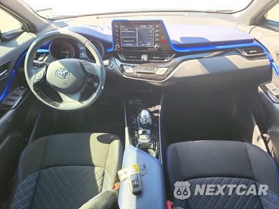 Zdjęcie 8 z 13 samochodu: 2021 TOYOTA C-HR XLE VIN:JTNKHMBX1M1113082 - miniatura