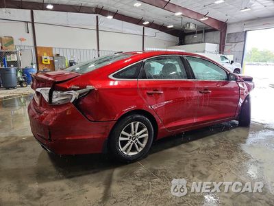 Trzecie zdjęcie samochodu z tyłu: 2015 HYUNDAI SONATA SE VIN:5NPE24AF0FH121729 - miniatura