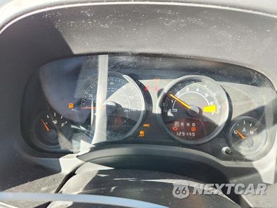 Zdjęcie 9 z 13 samochodu: 2014 JEEP PATRIOT LATITUDE VIN:1C4NJRFB7ED852250 - miniatura
