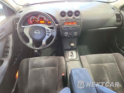 Zdjęcie 8 z 13 samochodu: 2008 NISSAN ALTIMA 2.5 VIN:1N4AL21E88C119383 - miniatura