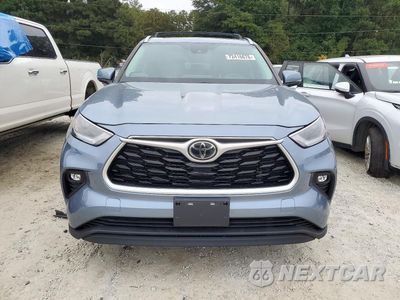 Piąte zdjęcie samochodu w środku: 2021 TOYOTA HIGHLANDER XLE VIN:5TDGZRAH6MS089301 - miniatura