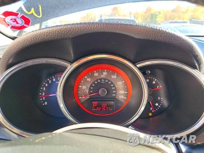 Zdjęcie 9 z 13 samochodu: 2011 KIA SORENTO VIN:5XYKW4A23BG108897 - miniatura