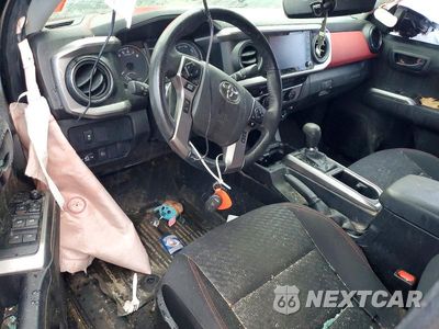 Zdjęcie 8 z 12 samochodu: 2023 TOYOTA TACOMA SR5 V6 VIN:3TYCZ5AN6PT107916 - miniatura