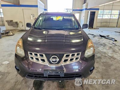 Piąte zdjęcie samochodu w środku: 2015 NISSAN ROGUE SELECT S VIN:JN8AS5MV2FW767702 - miniatura