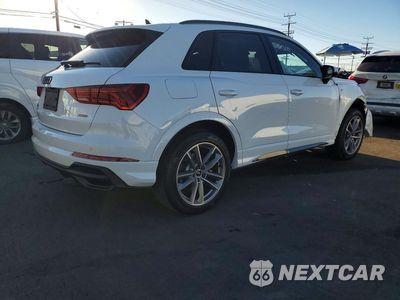 Trzecie zdjęcie samochodu z tyłu: 2025 AUDI Q3 PREMIUM S LINE 45 VIN:WA1DECF3XS1107893 - miniatura