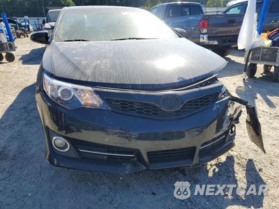 Piąte zdjęcie samochodu w środku: 2014 TOYOTA CAMRY SE VIN:4T1BF1FK2EU345435 - miniatura