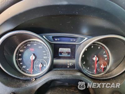 Zdjęcie 9 z 12 samochodu: 2019 MERCEDES-BENZ CLA 250 4MATIC VIN:WDDSJ4GB5KN698962 - miniatura