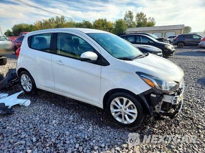 Czwarte zdjęcie samochodu z boku: 2019 CHEVROLET SPARK 1LT VIN:KL8CD6SA1KC726972 - miniatura
