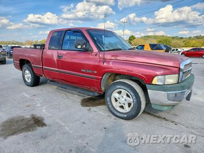 Czwarte zdjęcie samochodu z boku: 1999 DODGE RAM 1500 LARAMIE VIN:3B7HC13Z8XG118491 - miniatura