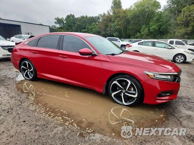 Czwarte zdjęcie samochodu z boku: 2018 HONDA ACCORD SPORT VIN:1HGCV1F39JA096729 - miniatura