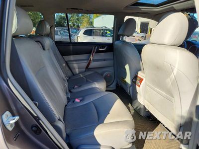 Zdjęcie 10 z 12 samochodu: 2012 TOYOTA HIGHLANDER HYBRID LIMITED VIN:JTEDC3EH4C2005117 - miniatura