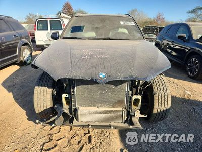 Piąte zdjęcie samochodu w środku: 2017 BMW X5 XDRIVE35I VIN:5UXKR0C39H0V80427 - miniatura