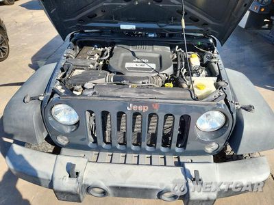 Zdjęcie 12 z 13 samochodu: 2017 JEEP WRANGLER UNLIMITED SPORT VIN:1C4BJWDG3HL676419 - miniatura