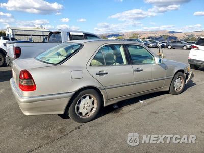 Trzecie zdjęcie samochodu z tyłu: 1998 MERCEDES-BENZ C 230 VIN:WDBHA23G1WA526448 - miniatura