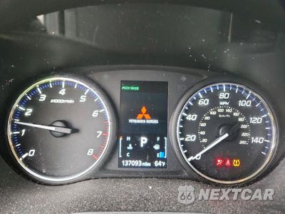 Zdjęcie 9 z 13 samochodu: 2018 MITSUBISHI OUTLANDER SE VIN:JA4AD3A34JZ037093 - miniatura